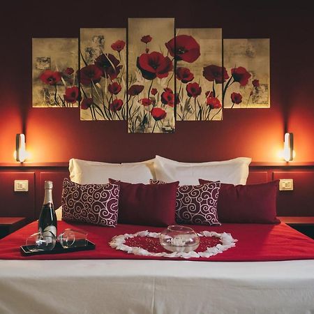 Rosy'S Rooms Patrica エクステリア 写真
