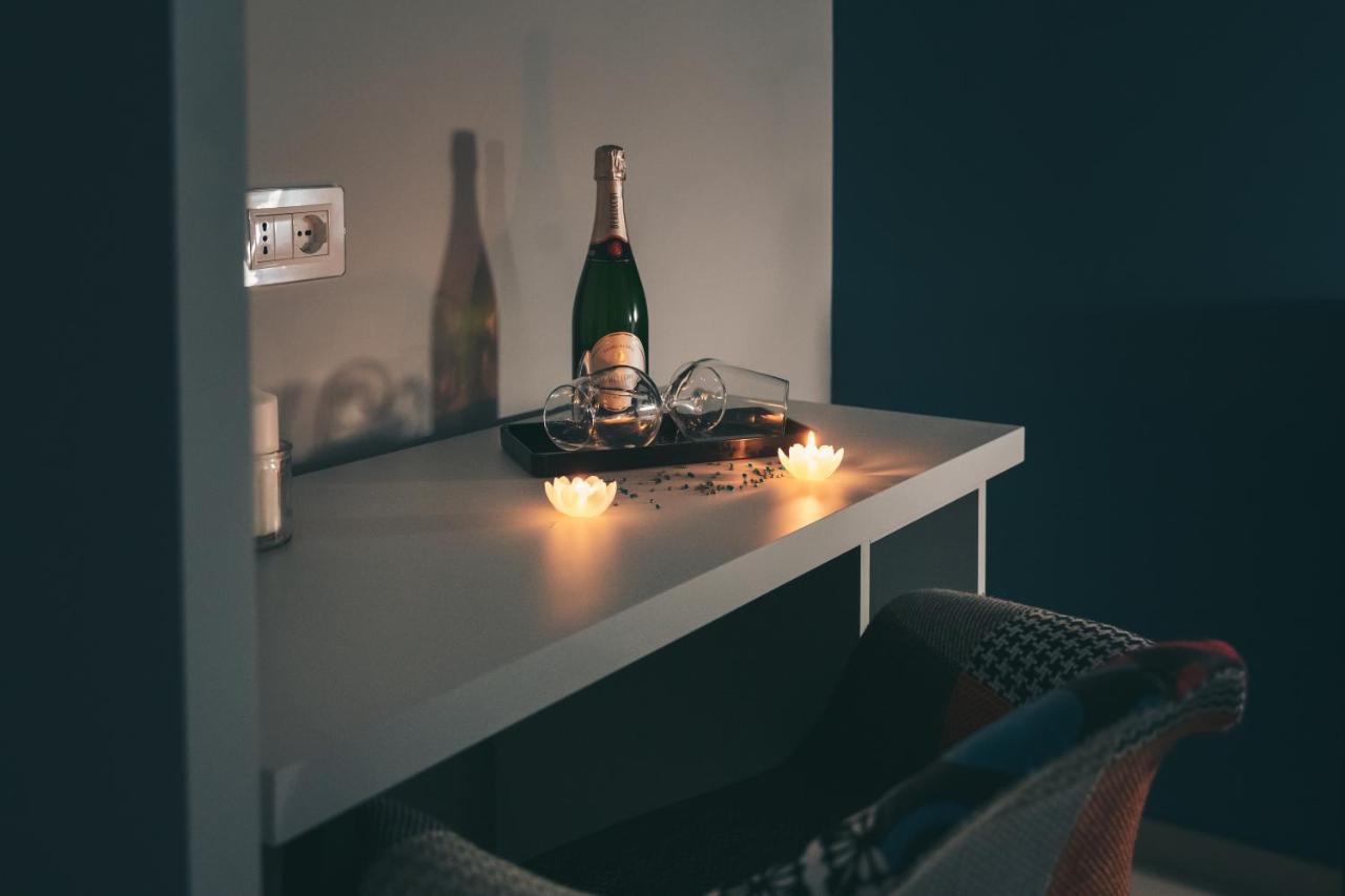 Rosy'S Rooms Patrica エクステリア 写真
