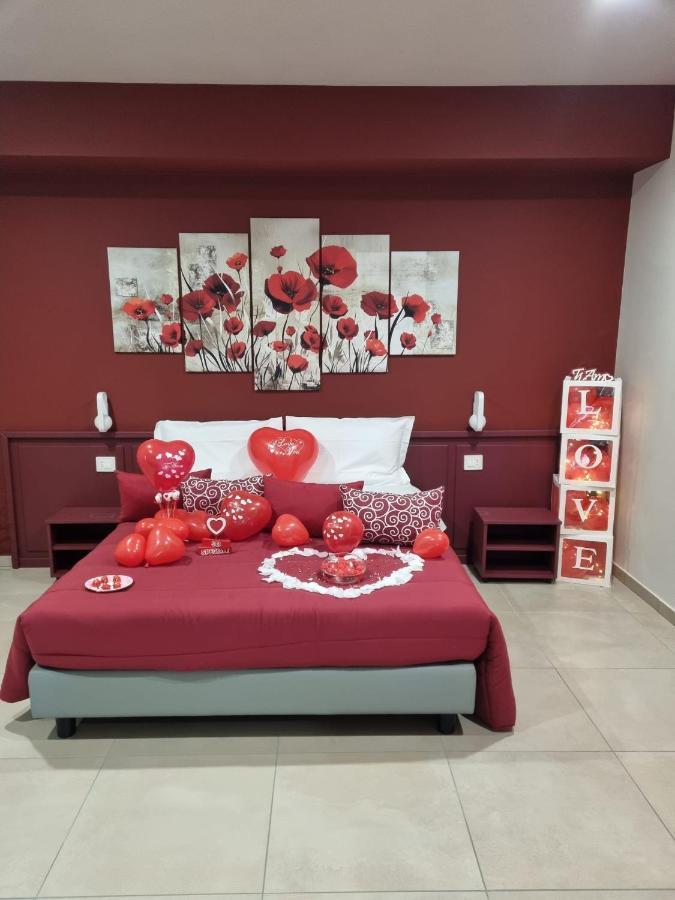 Rosy'S Rooms Patrica エクステリア 写真